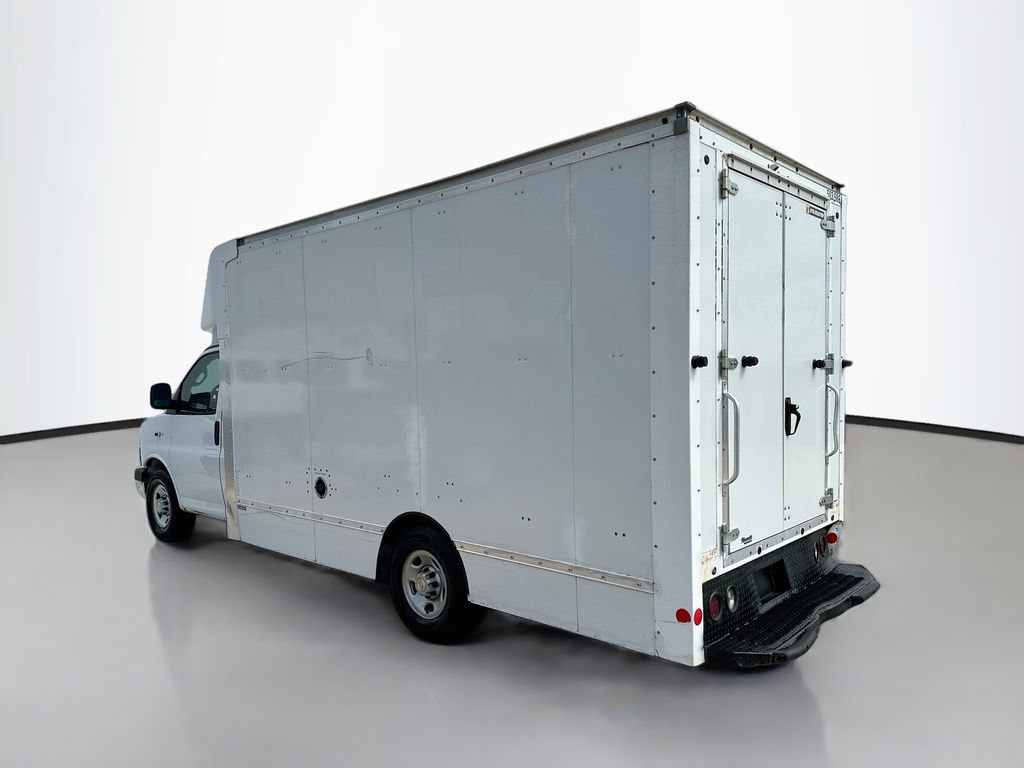 Used 2023 Chevrolet Express 3500 w/ Power Convenience Package RWD image 5