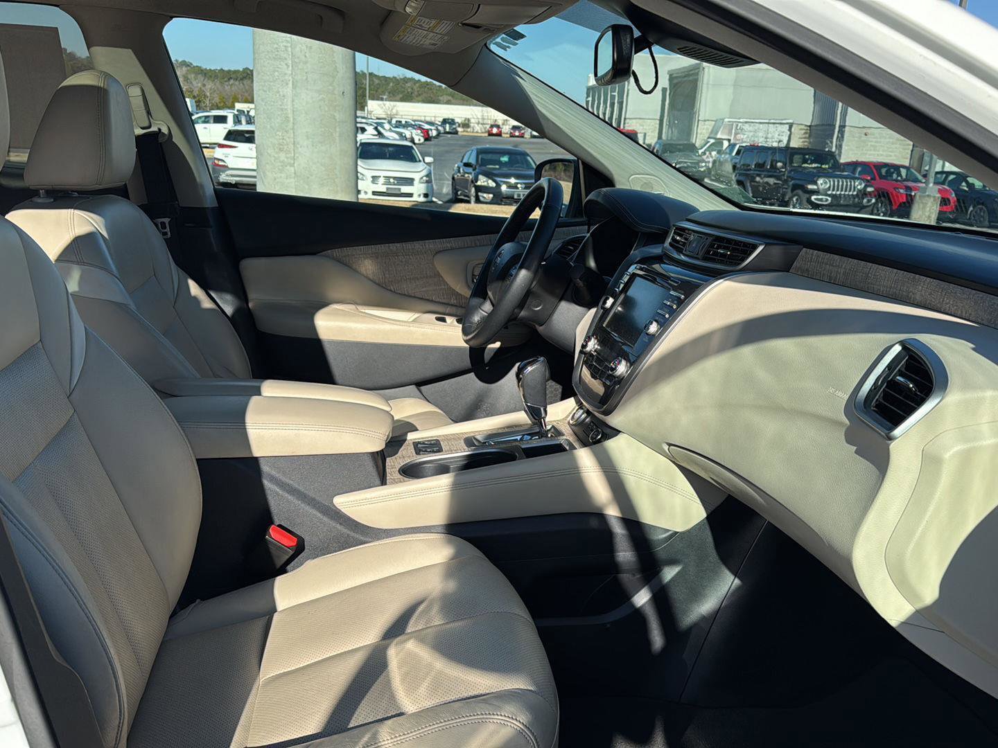 Used 2023 Nissan Murano SL w/ SL Moonroof Package image 10