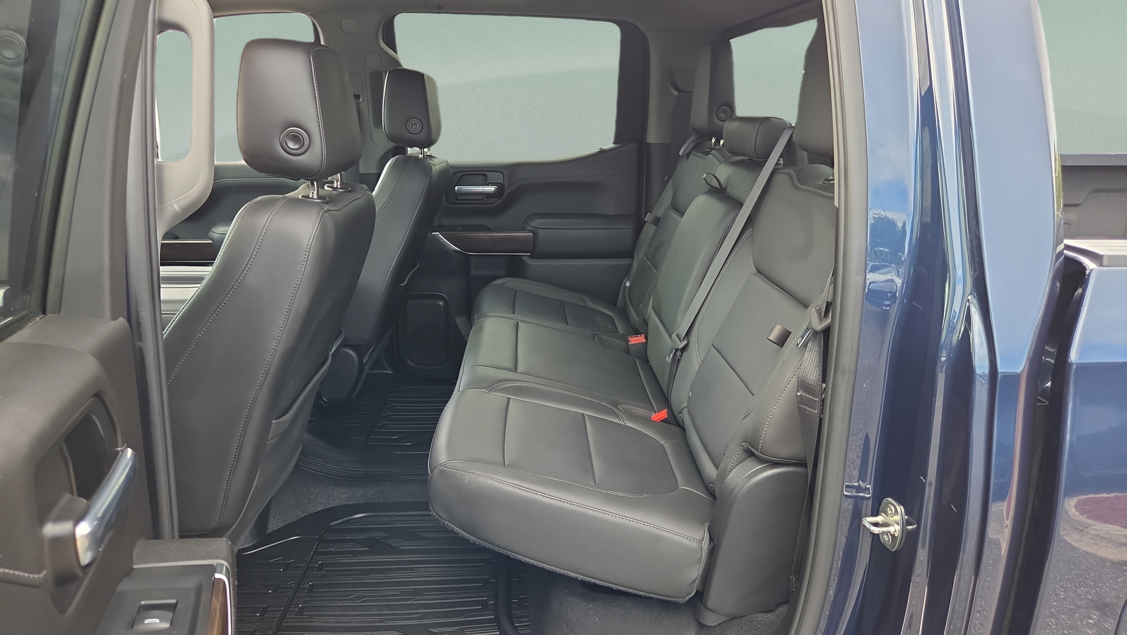 Certified 2020 GMC Sierra 1500 SLT w/ SLT Premium Plus Package AWD/4WD image 10