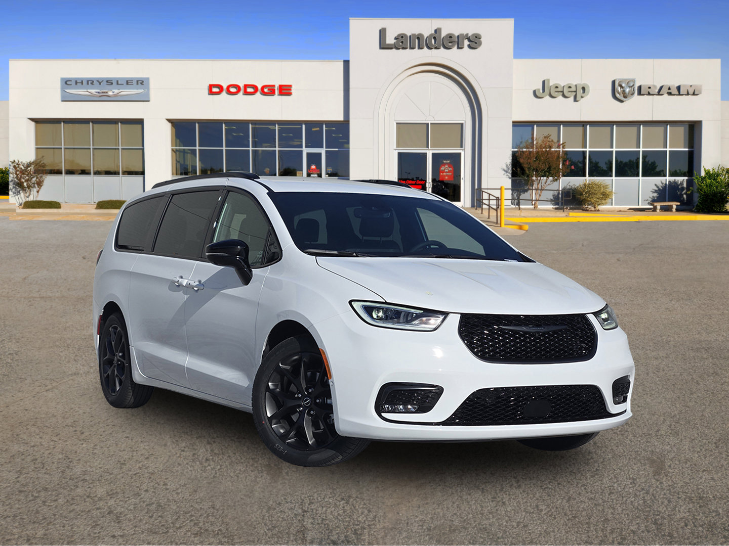 New 2026 Chrysler Pacifica Select w/ S Appearance Package FWD image 1