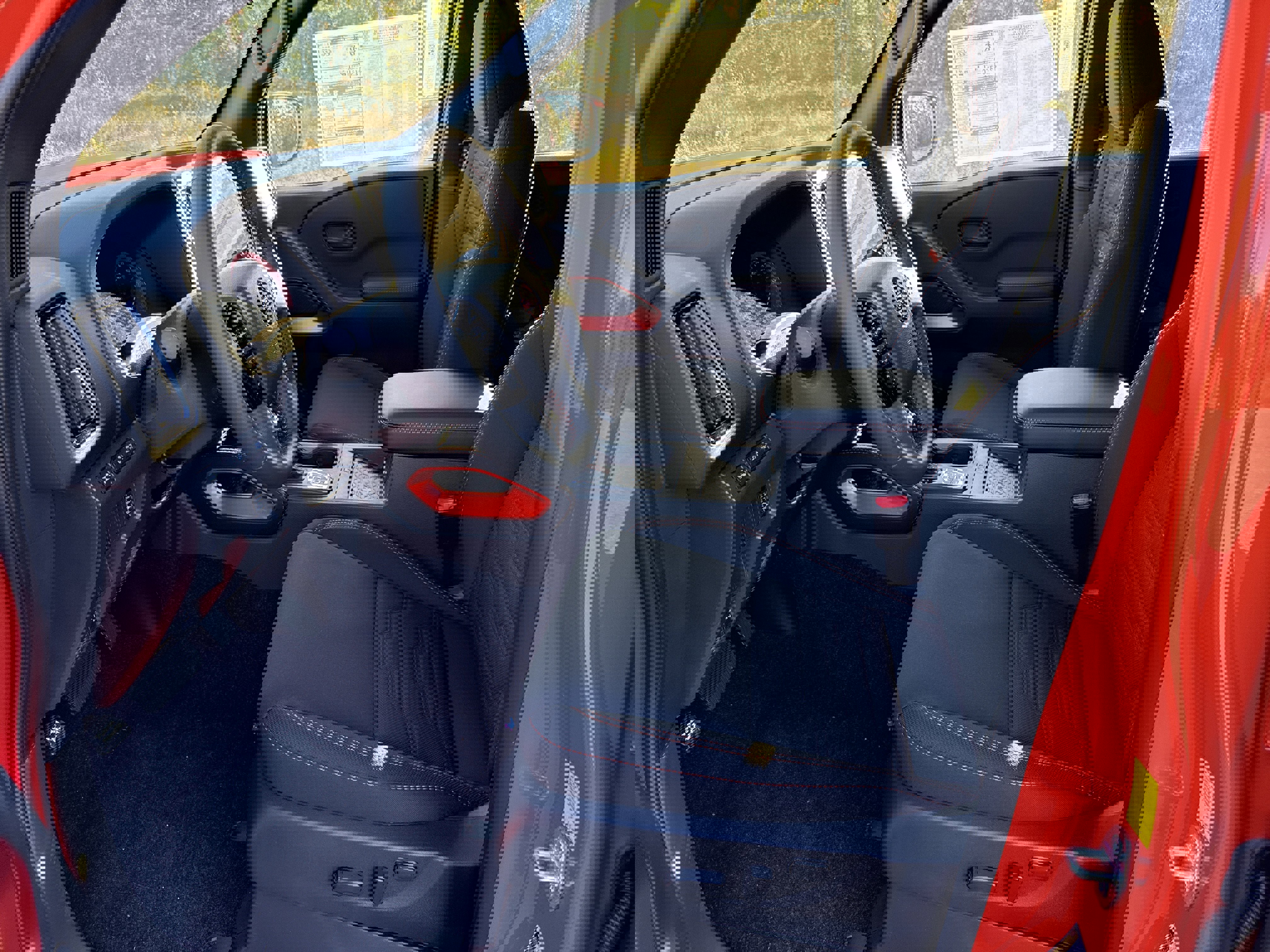 New 2026 Nissan Frontier PRO-4X w/ Pro-4x Convenience Package image 4