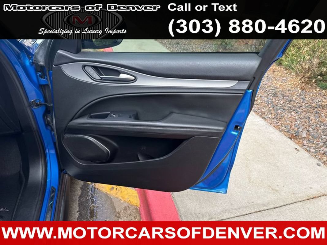 Used 2019 Alfa Romeo Stelvio Ti Sport w/ Quick Order Package 22S Sport AWD/4WD image 22