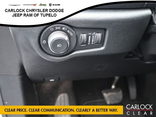 New 2026 Chrysler Pacifica Limited w/ Uconnect Theater Family Group image 15