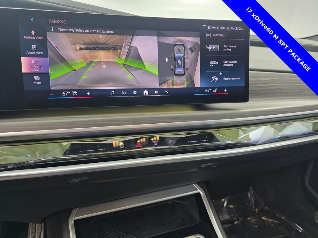 Used 2023 BMW i7 xDrive60 image 24