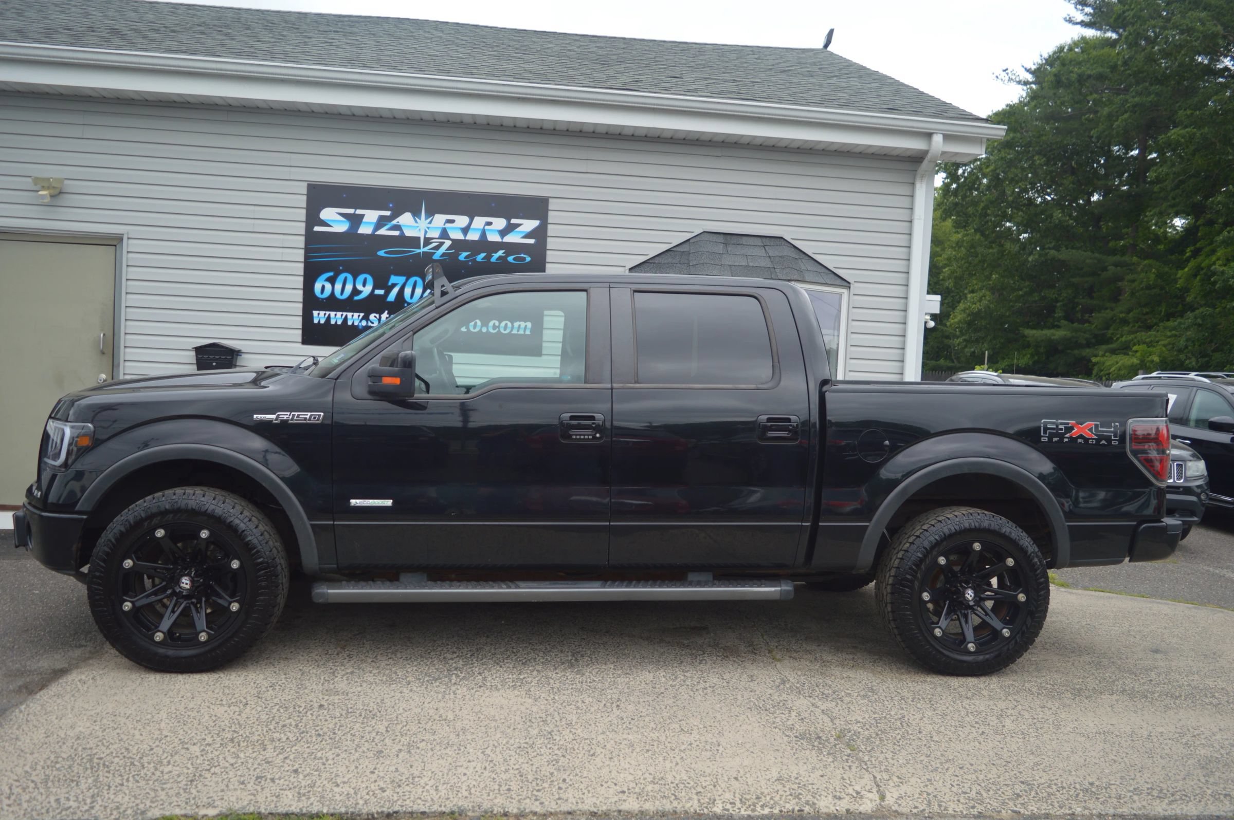 Used 2011 Ford F150 FX4 w/ FX Luxury Pkg AWD/4WD image 2