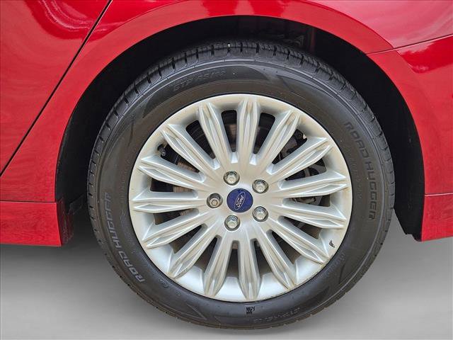 Used 2014 Ford Fusion SE w/ Equipment Group 502A image 25