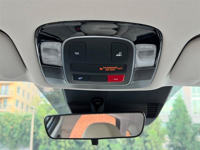 Used 2025 Hyundai Sonata SEL FWD image 34