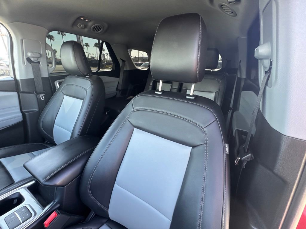 Certified 2023 Ford Explorer XLT w/ Equipment Group 202A image 20