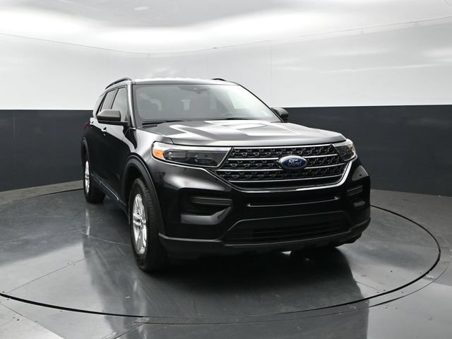Used 2020 Ford Explorer XLT w/ Comfort Package AWD/4WD image 5