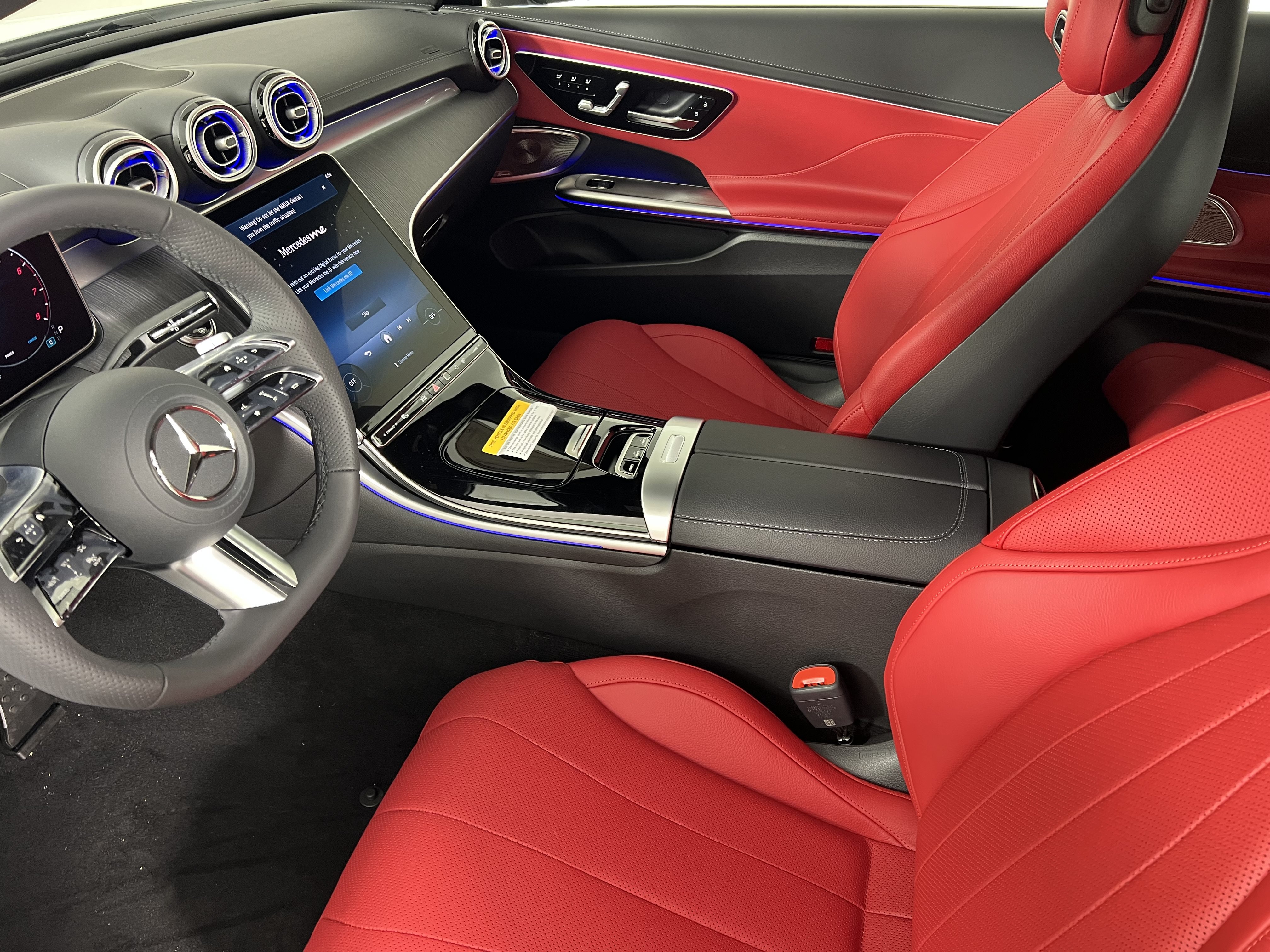 New 2027 Mercedes-Benz CLE 450 4MATIC Cabriolet image 4