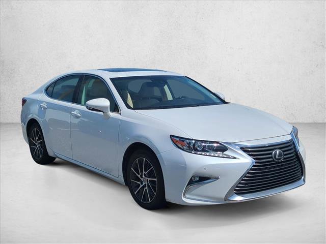 Used 2018 Lexus ES 350 ES 350 w/ Luxury Package w/Wood Trim image 3