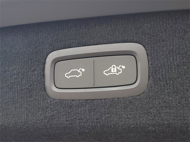 New 2025 Polestar Polestar 3 LONG RANGE DUAL MOTOR image 8