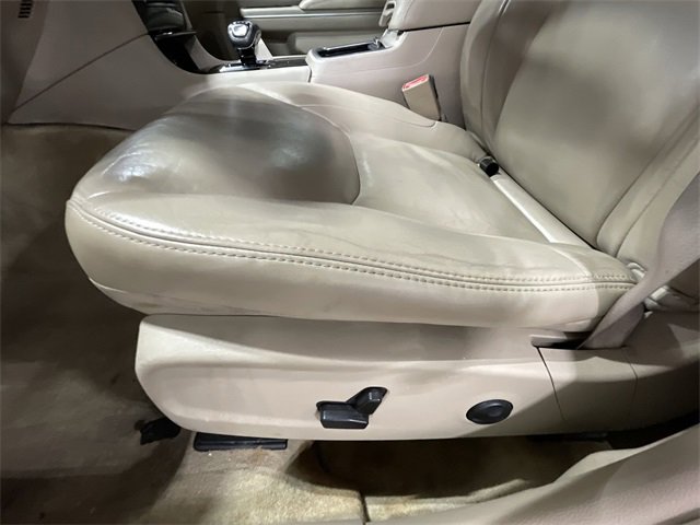 Used 2013 Chrysler 300 image 18