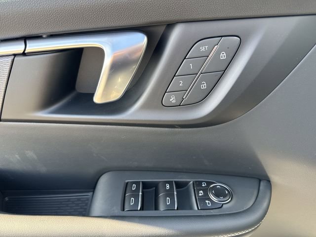 New 2026 Buick Enclave Sport Touring w/ Power Package FWD image 13