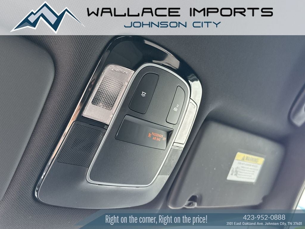 Used 2024 Hyundai Santa Cruz SE FWD image 13