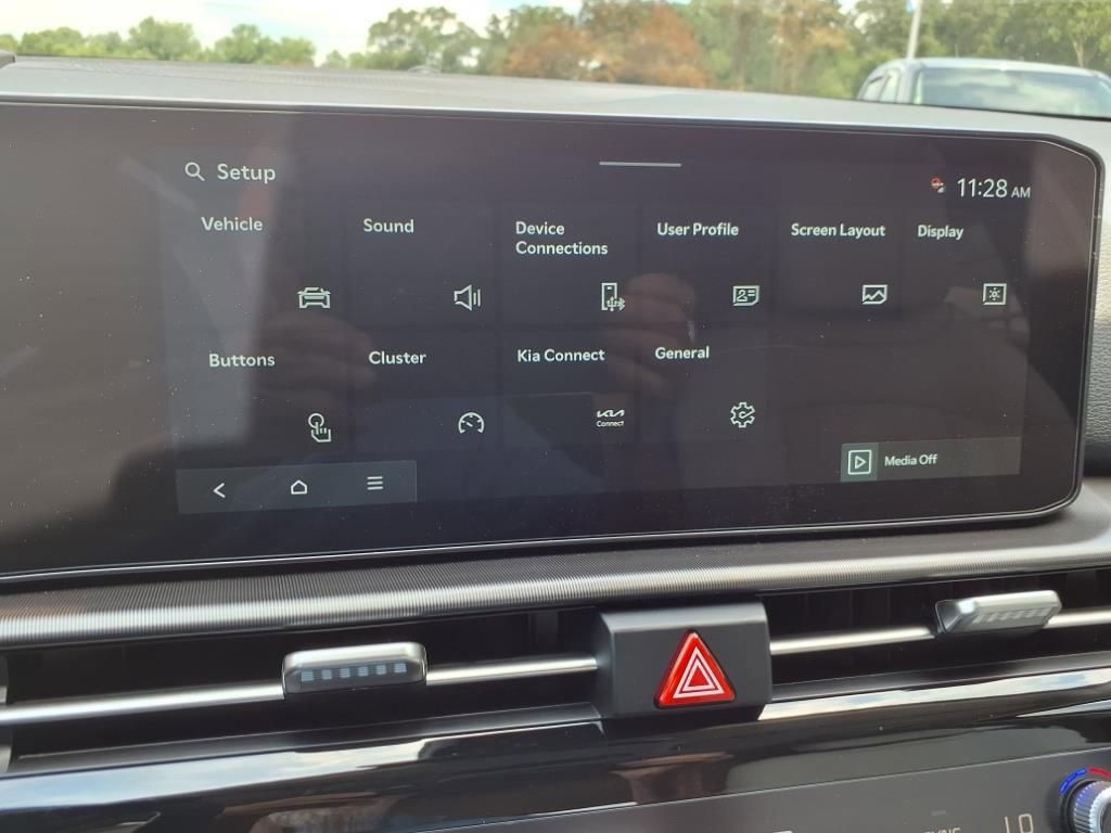 New 2026 Kia Sportage EX w/ EX Panorama Roof Package image 20