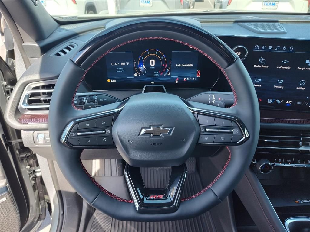 New 2026 Chevrolet Traverse RS w/ LPO, Floor Liner Package image 9