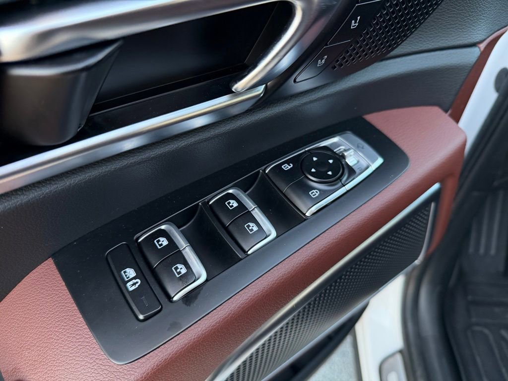 Used 2023 Kia Telluride SX Prestige image 11