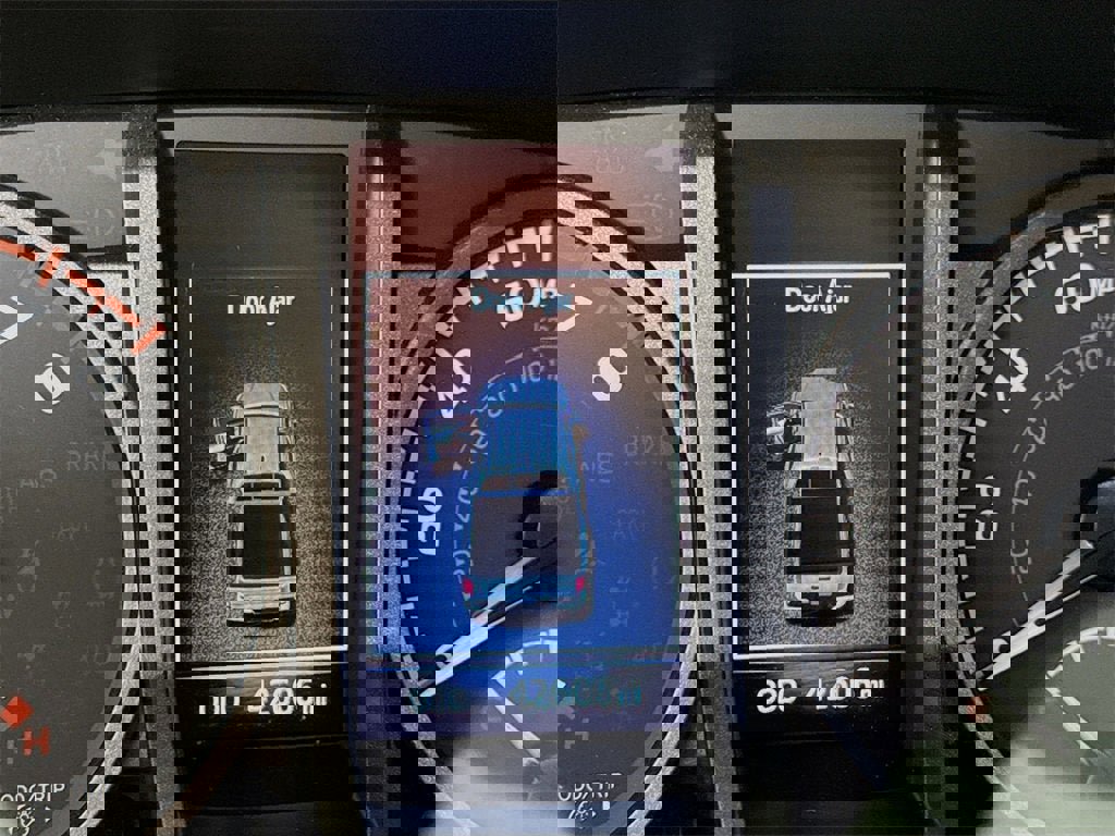 Used 2023 Toyota Tacoma TRD Off-Road image 6