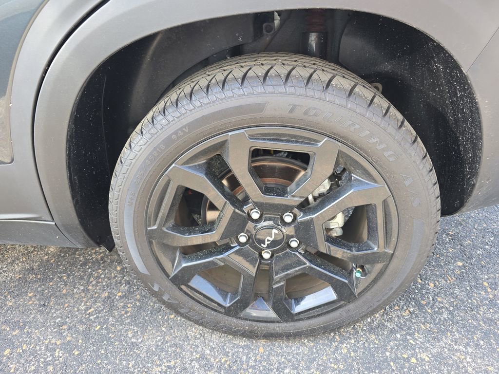 Used 2024 Kia Seltos X-Line image 11