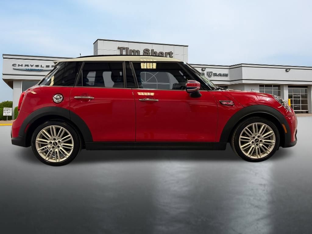 Used 2023 MINI Cooper S image 5
