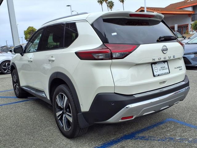 Used 2023 Nissan Rogue Platinum AWD/4WD image 3