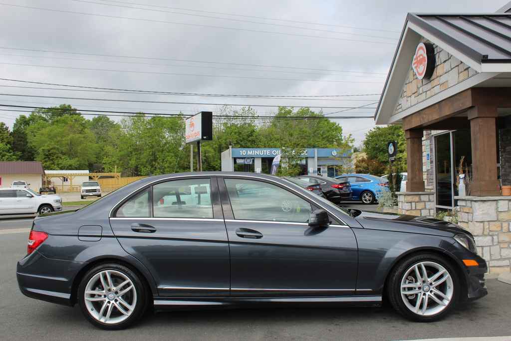 Used 2014 Mercedes-Benz C 250 C 250 Sport image 4
