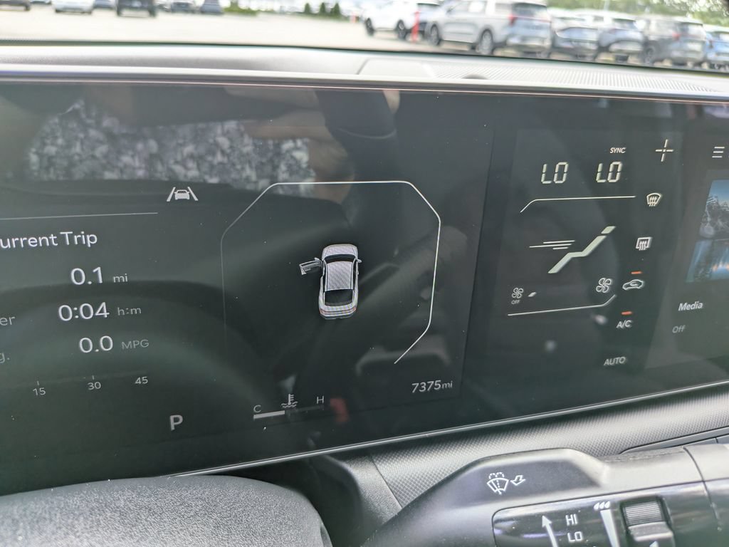 Certified 2025 Kia K4 EX FWD image 34