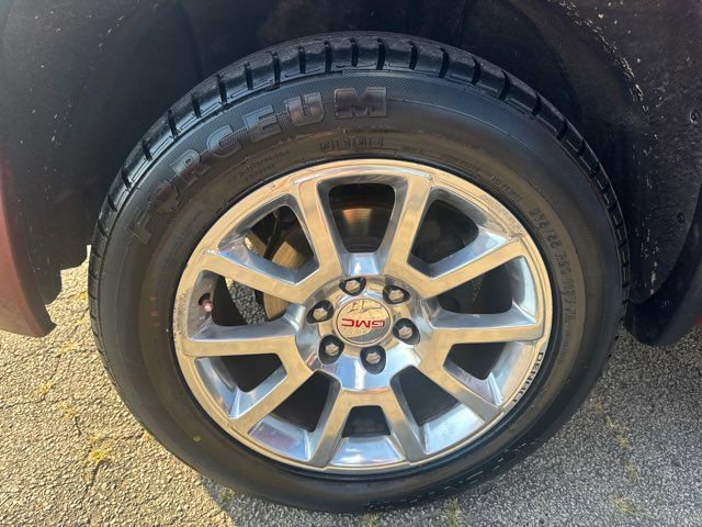 Used 2015 GMC Sierra 1500 Denali w/ Driver Alert Package image 30