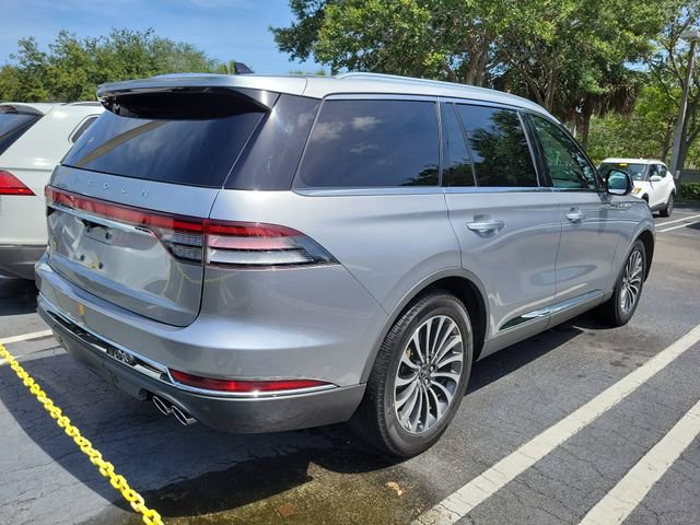 Used 2022 Lincoln Aviator Reserve w/ Class IV Trailer Tow Package RWD image 5