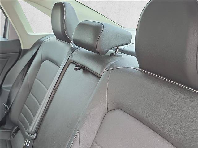 Used 2023 Volkswagen Jetta SE FWD image 21