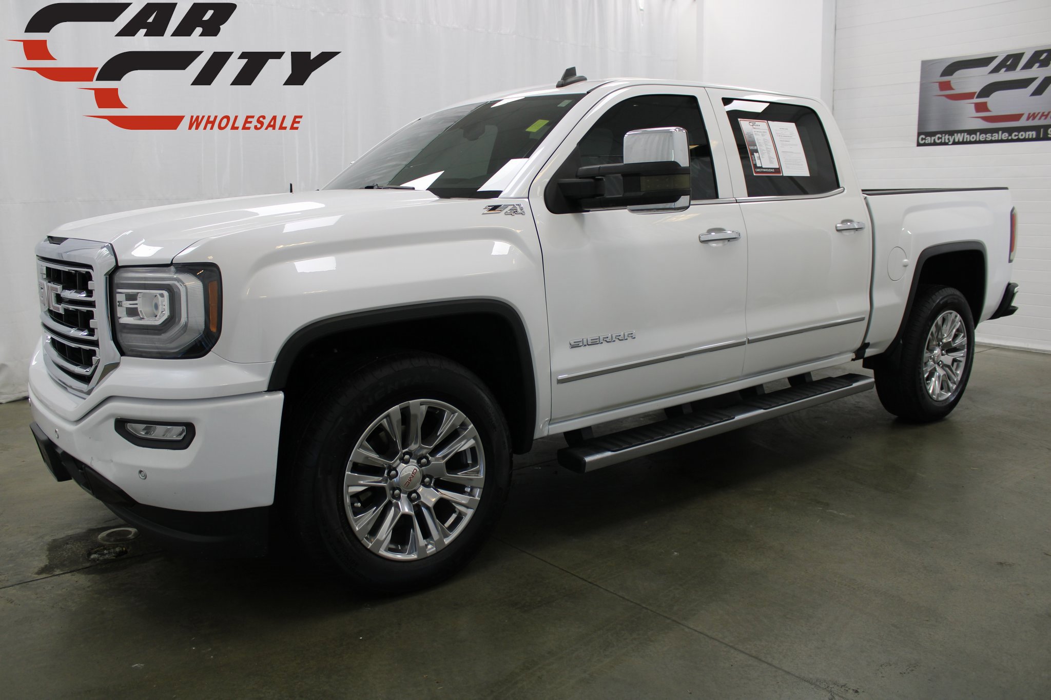 Used 2017 GMC Sierra 1500 SLT