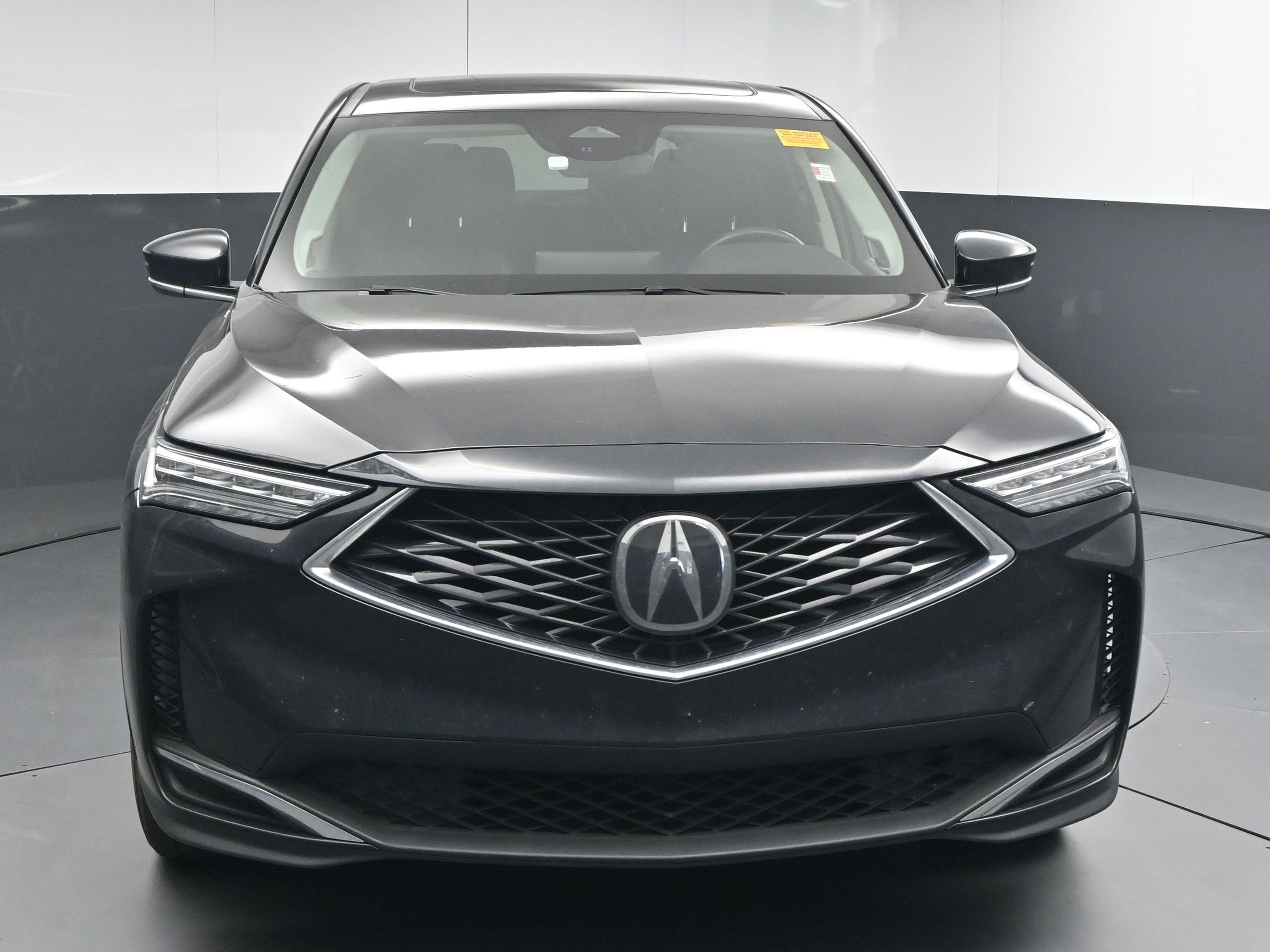 Used 2025 Acura MDX FWD w/ Technology Package image 2