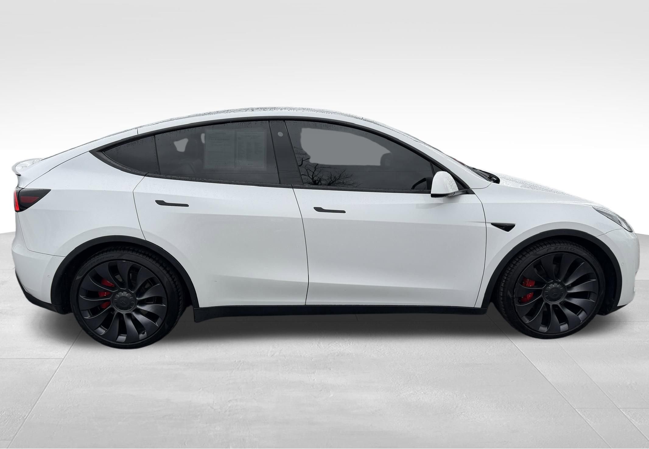 Used 2021 Tesla Model Y Performance AWD/4WD image 4