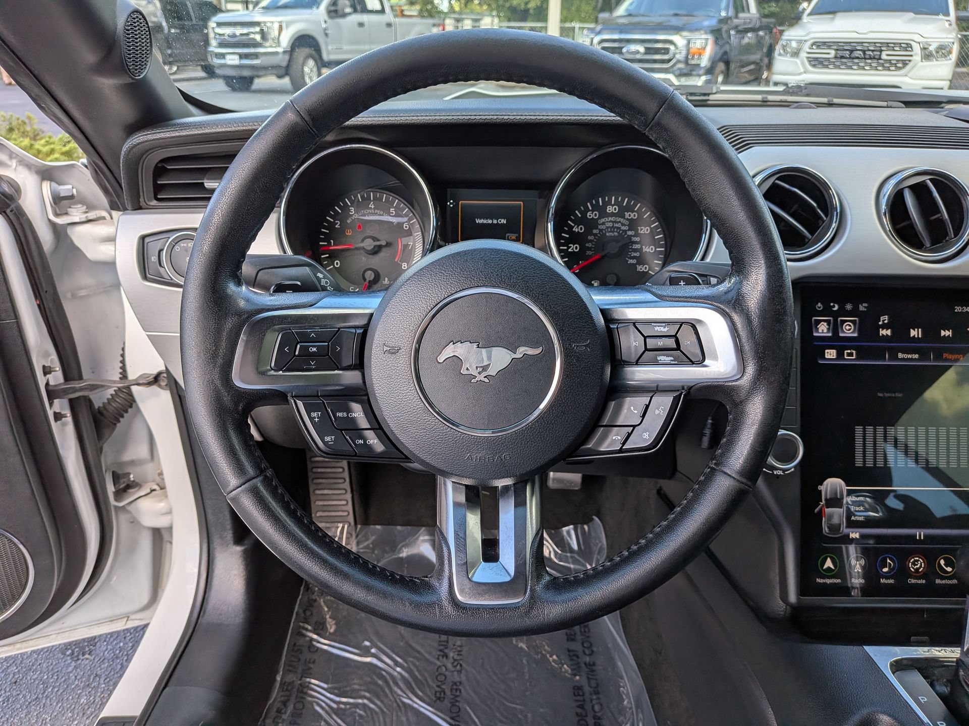 Used 2017 Ford Mustang GT Premium RWD image 17