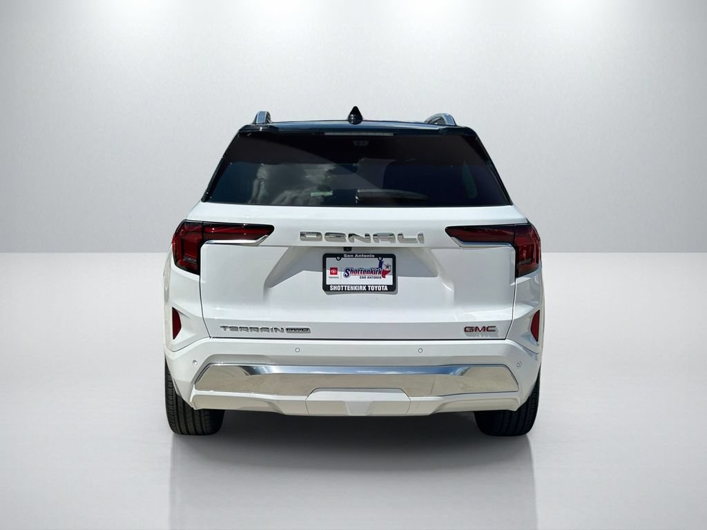 Used 2026 GMC Terrain Denali AWD/4WD image 6