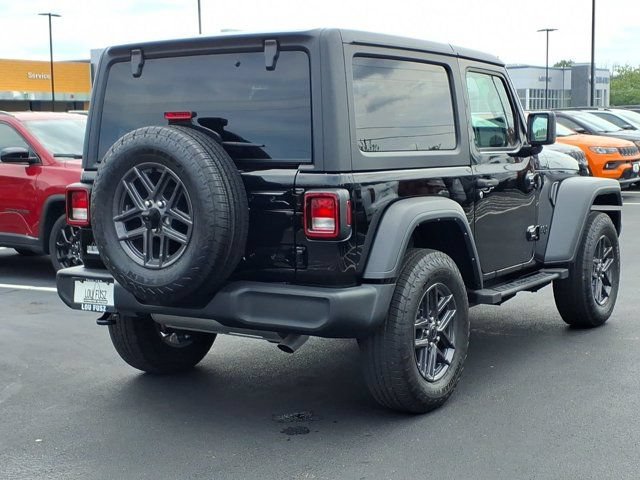 Used 2024 Jeep Wrangler Sport AWD/4WD image 26