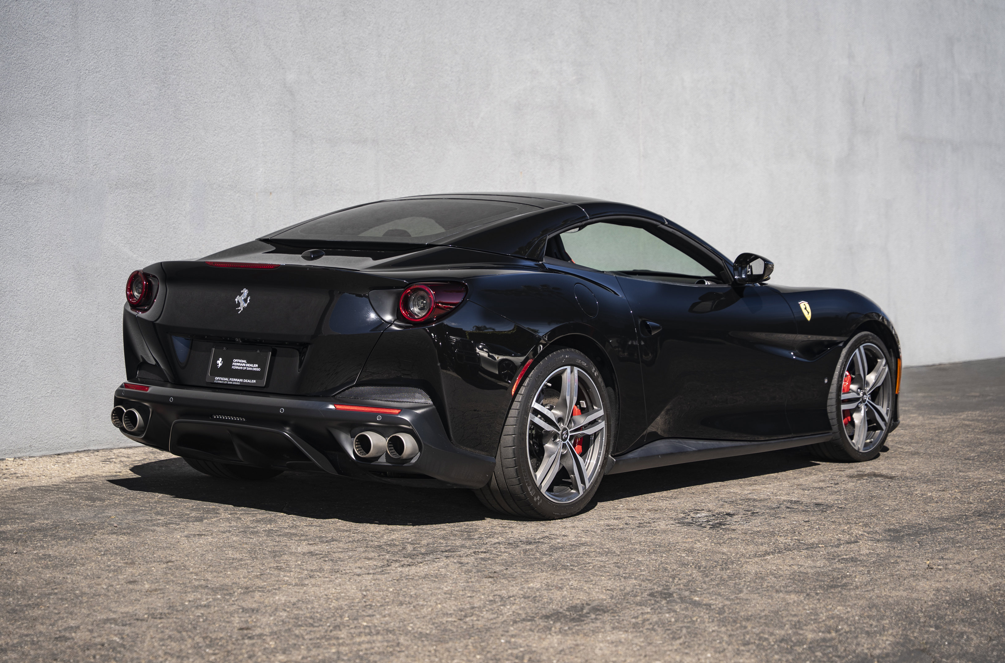 Certified 2019 Ferrari Portofino image 10