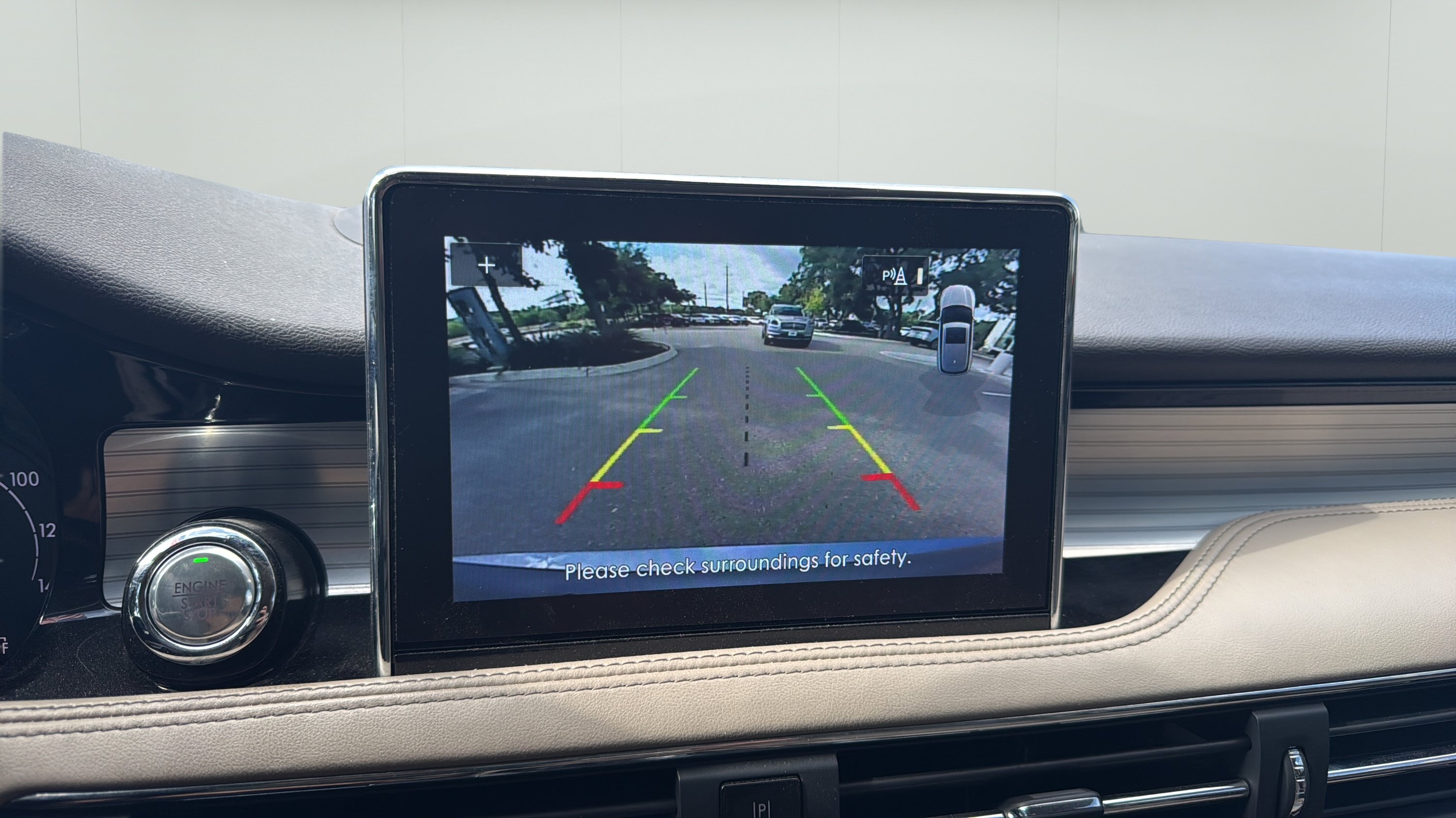 Used 2022 Lincoln Corsair FWD image 16