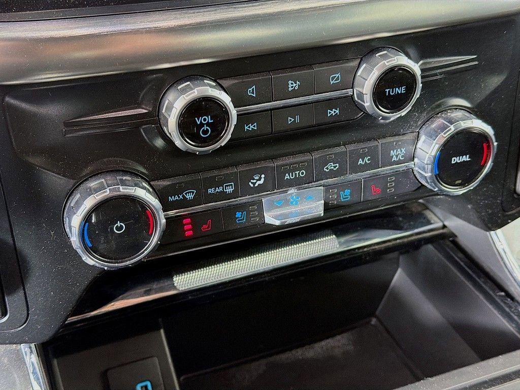 Used 2022 Ford F150 Lariat image 34