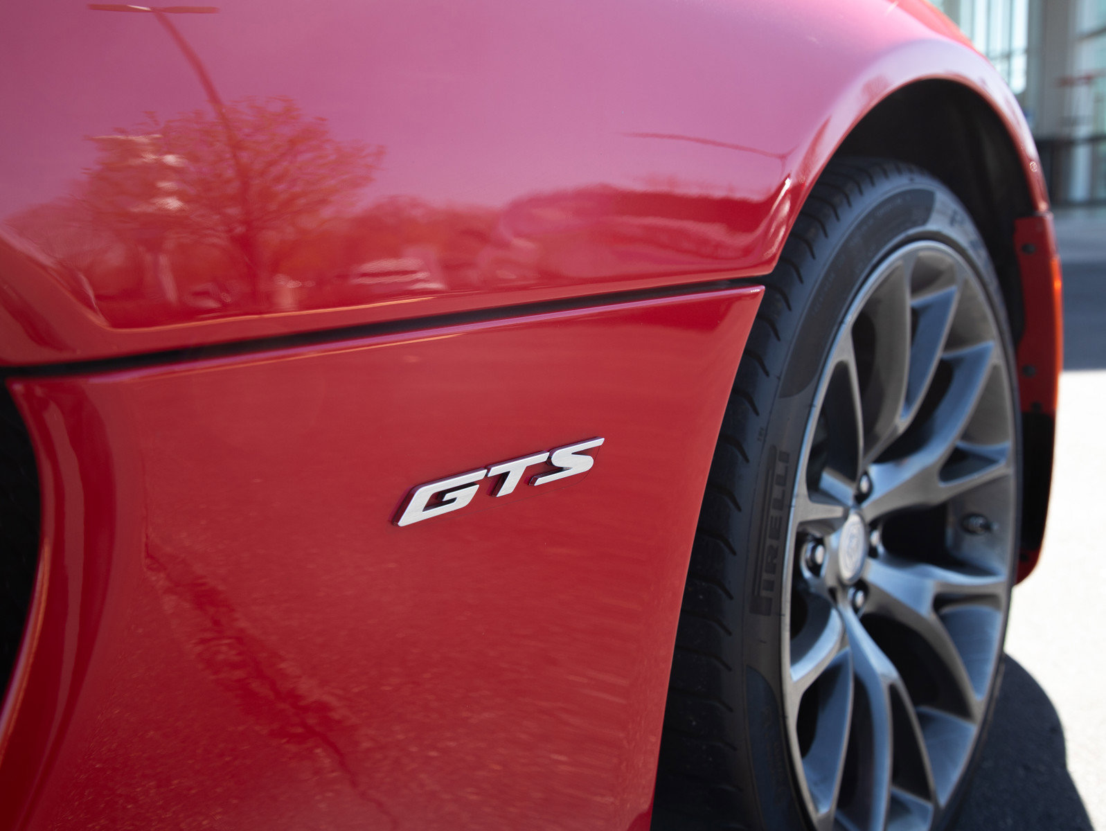 Used 2014 SRT GTS w/ GTS Laguna Interior Package RWD image 18
