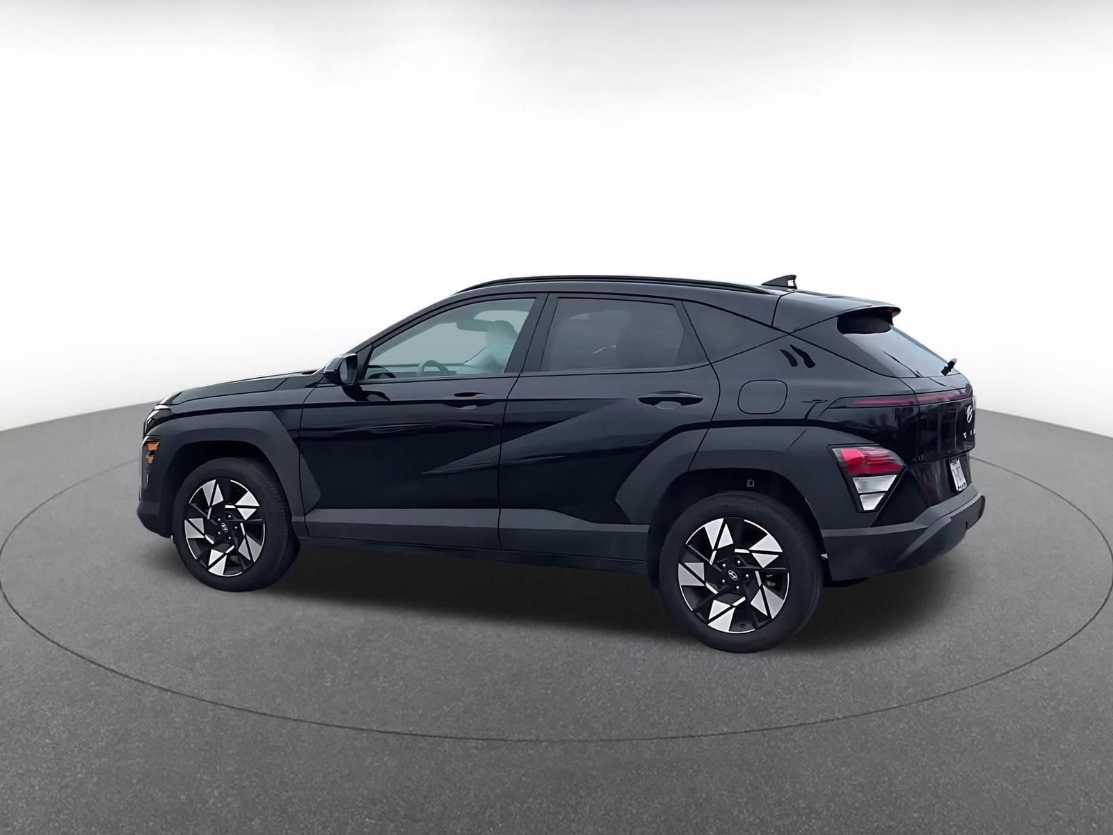 Used 2025 Hyundai Kona SEL AWD/4WD image 10