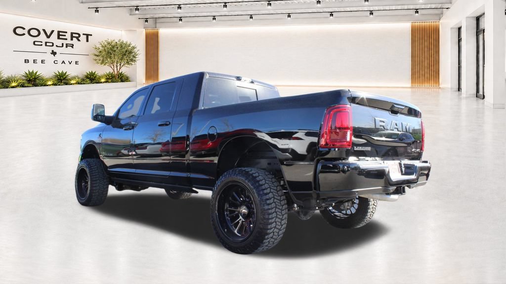 New 2025 RAM 2500 Laramie AWD/4WD image 11