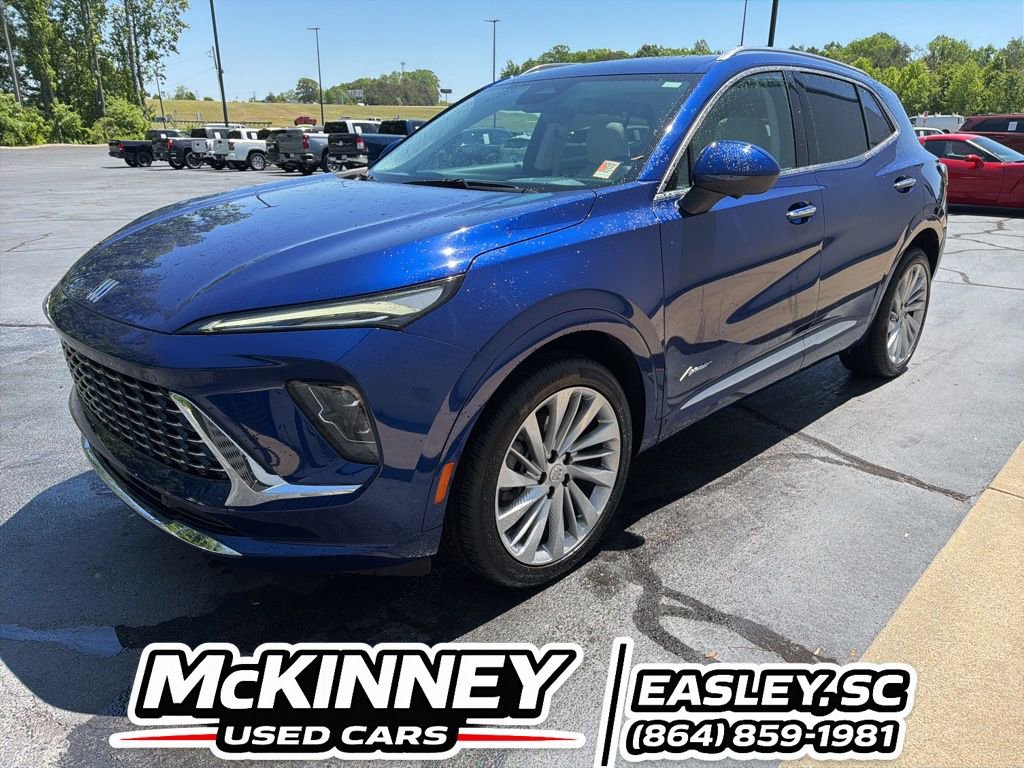Used 2024 Buick Envision Avenir AWD/4WD image 10