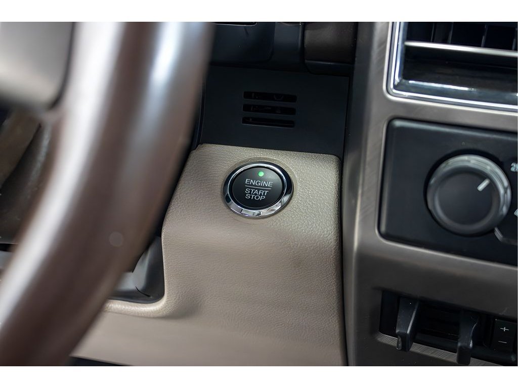 Used 2019 Ford F350 Limited AWD/4WD image 13