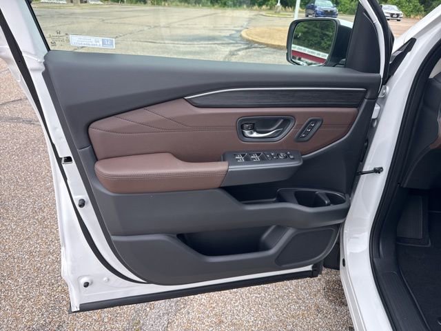 New 2026 Honda Pilot Touring image 21