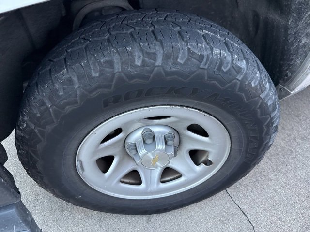 Used 2016 Chevrolet Silverado 1500 W/T image 2