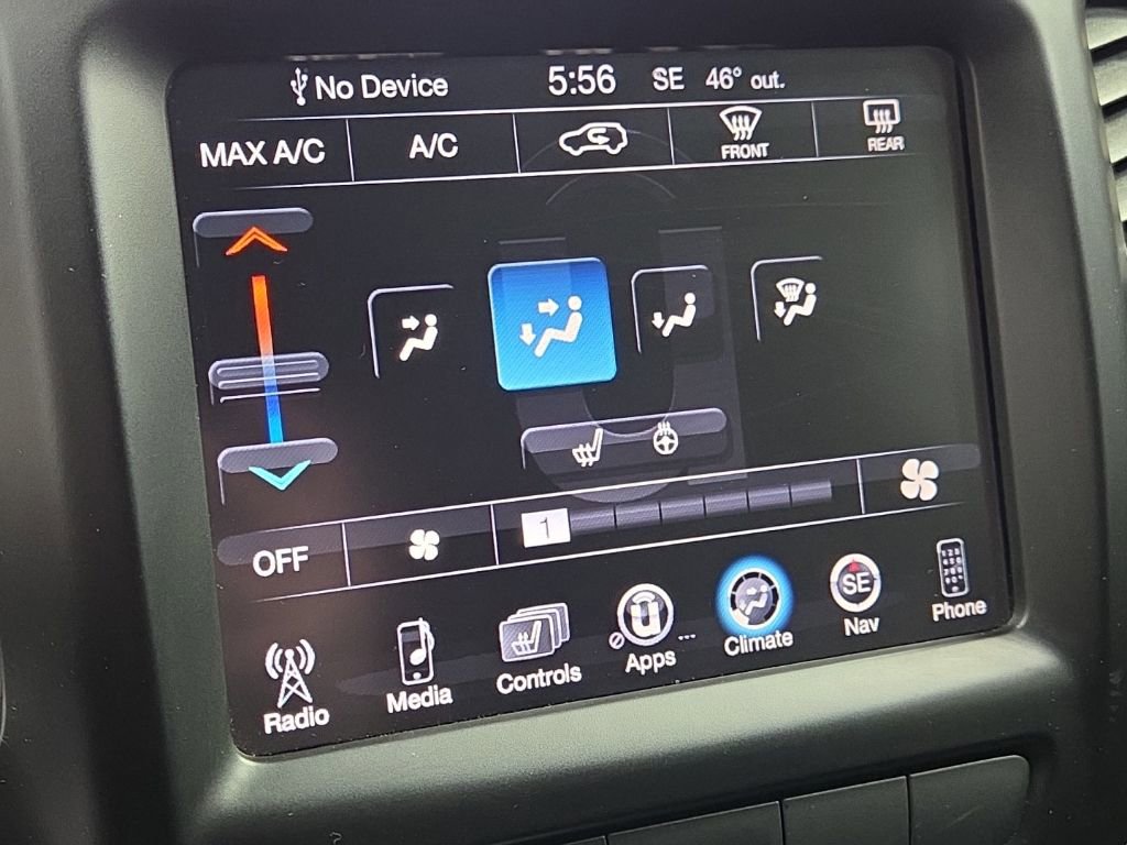 Used 2015 Jeep Cherokee Trailhawk w/ Leather Interior Group image 21