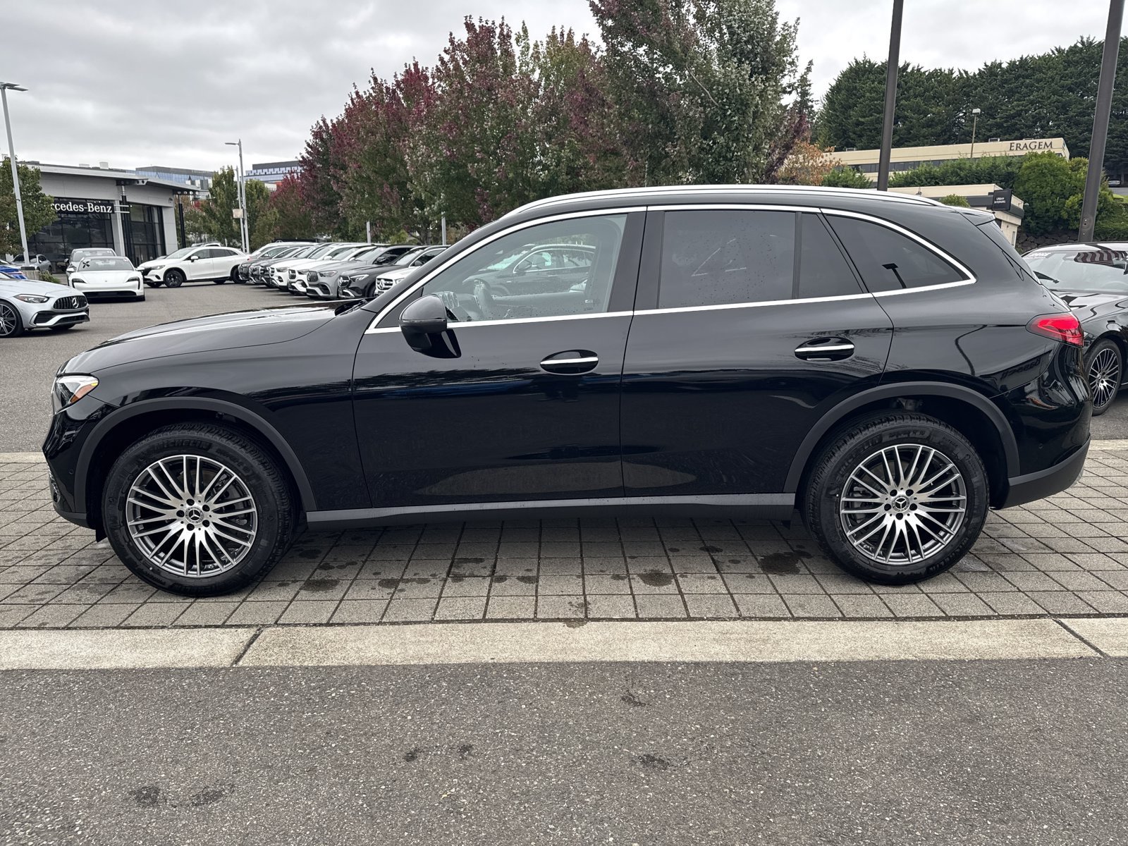 Certified 2026 Mercedes-Benz GLC 300 4MATIC image 9