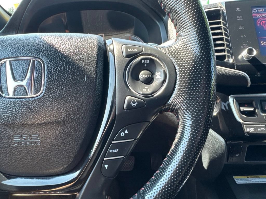 Certified 2021 Honda Ridgeline Black Edition image 32